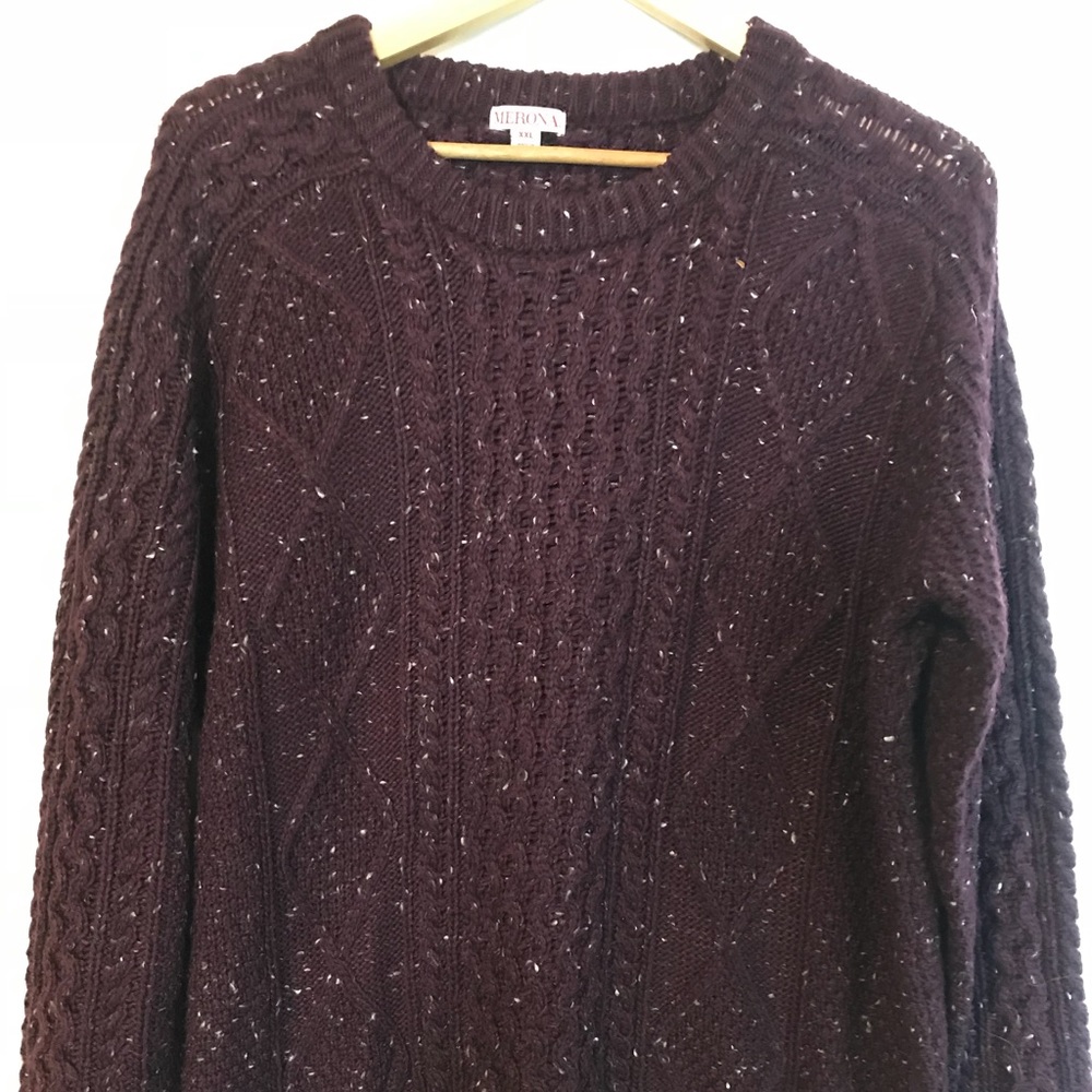 NEVER WORN CABLE KNIT SWEATER MERONA BRAND